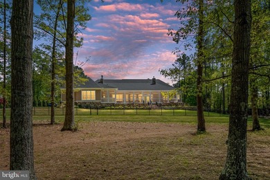Welcome to an extraordinary European-inspired ranch estate - photo 8