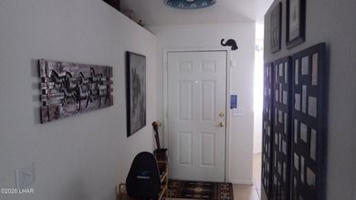 This Modern, Well-Maintained, Split 3 bedroom, 3 bath, Move-in - photo 9