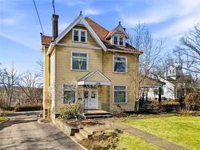 (private lake, pond, coastal) Home For Sale in Regent Square Pennsylvania