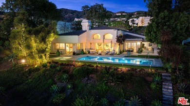Set within the prestigious enclave of Malibu Country Estates - photo 4