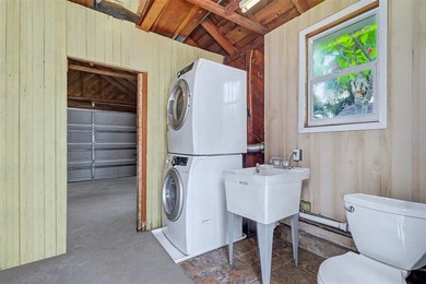 Nestled in the heart of the greater Woodlawn area, this lovely - photo 22