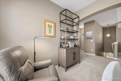 Enjoy carefree, low-maintenance living in this meticulously - photo 26
