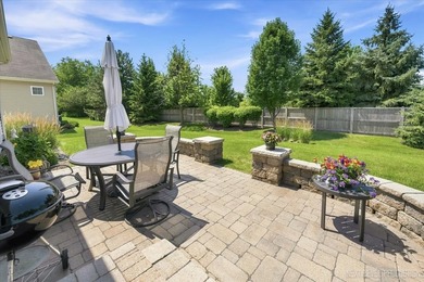 Enjoy carefree, low-maintenance living in this meticulously - photo 28