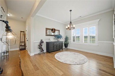 Welcome to this beautifully maintained 4-bedroom, 2.5-bath home - photo 9