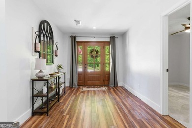 Lakefront living with water views in a protected south Lake - photo 6