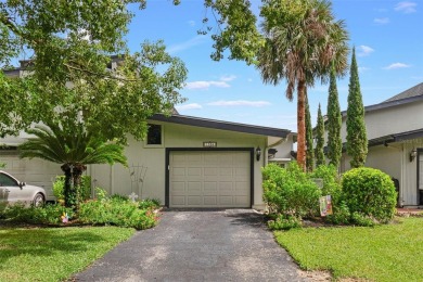 (private lake, pond, creek) Condo For Sale in Apopka Florida