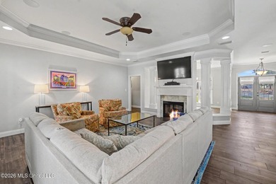 Welcome to your private retreat just off Highway 63! This - photo 4