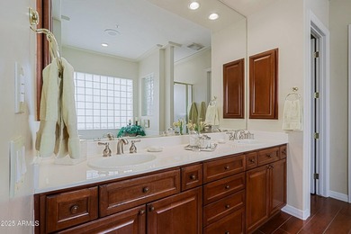 TERRAVITA SENTIS MODEL! Warm, welcoming, well maintained and - photo 13
