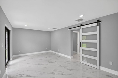 Stunning Fully Renovated 4-Bedroom, 3-Bathroom Modern Oasis with - photo 26