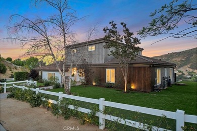 Welcome to 30 Stagecoach Road, an extraordinary estate nestled - photo 28