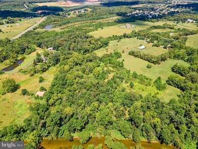 Searching for a haven that lets you wake up to panoramic views - photo 32