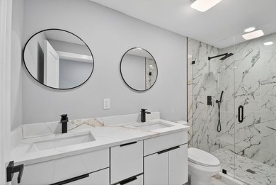 Stunning Fully Renovated 4-Bedroom, 3-Bathroom Modern Oasis with - photo 50