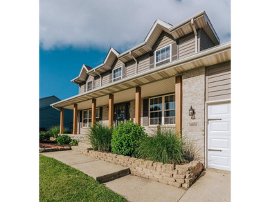 Step into this thoughtfully updated home offering style, comfort - photo 2