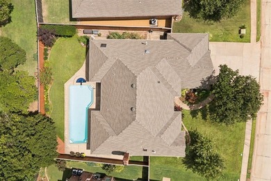 Built by renowned custom builder Matt Wilson, this beautifully - photo 4