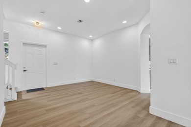 Welcome to this gorgeous & affordable 2-story home offering - photo 8