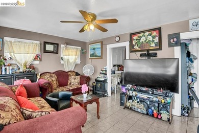 Amazing California Investment opportunity to live in or add to - photo 4