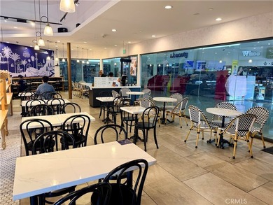 Turn-Key Flagship Franchise Bakery & Cafe for Sale - Prime Buena - photo 8