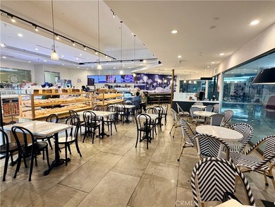 Turn-Key Flagship Franchise Bakery & Cafe for Sale - Prime Buena - photo 9