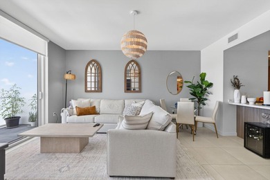 Turnkey coastal living awaits in this beautifully furnished - photo 8