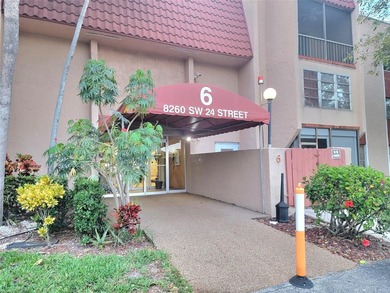 Renovated 2/2 Condominium in a senior 55+ community. Second - photo 20