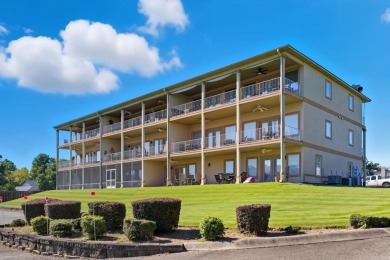 Lake Hamilton Condo For Sale in Hot Springs Arkansas