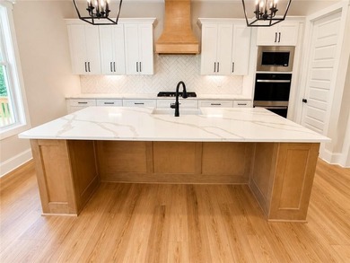 NEW CONSTRUCTION | ALEXI FLOORPLAN | PREMIER WOODED HOMESITE | - photo 21