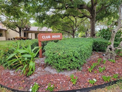 Renovated 2/2 Condominium in a senior 55+ community. Second - photo 24