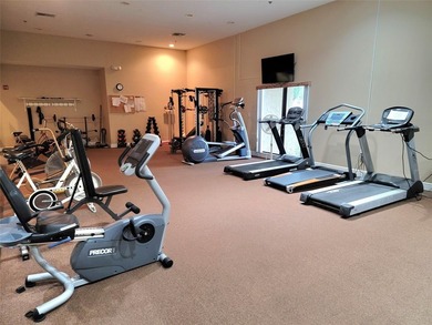 Renovated 2/2 Condominium in a senior 55+ community. Second - photo 27