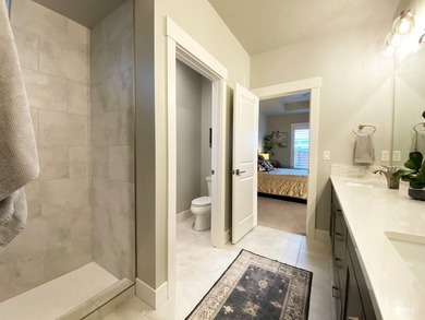 You must see this turnkey, single-level modern farmhouse! The - photo 28