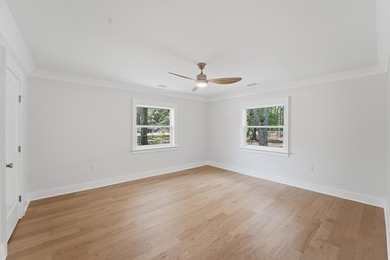 Welcome to this beautifully renovated, turnkey 4 bedroom/3 - photo 35