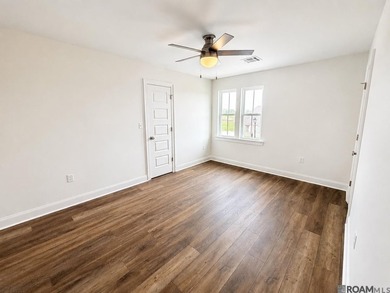 Stunning New Construction in Atwater Subdivision - Waterfront - photo 35