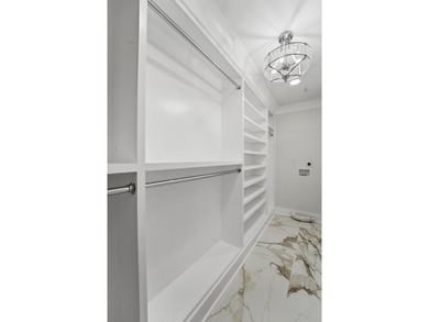 Welcome to this beautifully renovated, turnkey 4 bedroom/3 - photo 43