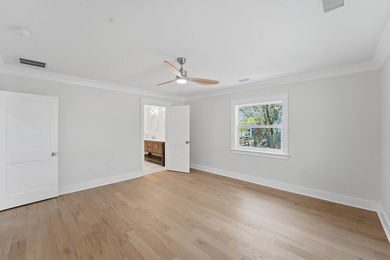 Welcome to this beautifully renovated, turnkey 4 bedroom/3 - photo 46