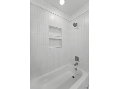 Welcome to this beautifully renovated, turnkey 4 bedroom/3 - photo 50