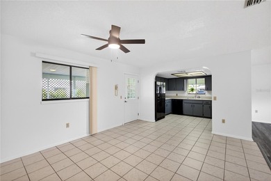 Virtually Staged. Welcome home to this charming and move-in - photo 6