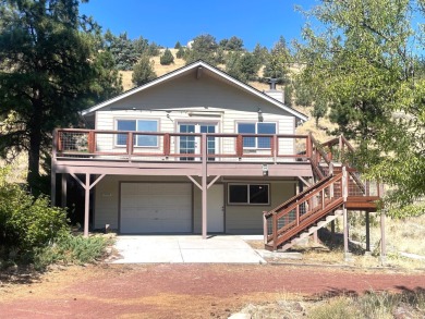 Lake Shastina Home For Sale in Weed California