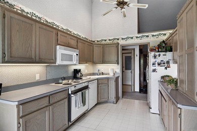 Experience the ultimate lakefront lifestyle in this charming - photo 11
