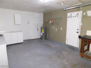 *Dear Potential Buyer: I am SO tired of being here all alone - photo 20
