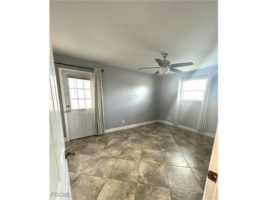 *Dear Potential Buyer: I am SO tired of being here all alone - photo 33