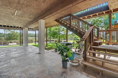 Welcome to waterfront living on the Mississippi Gulf Coast! This - photo 34