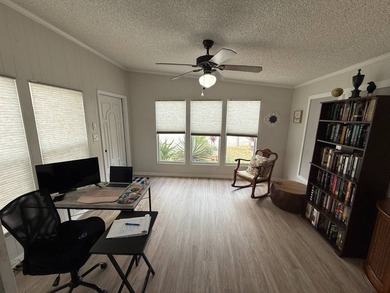 This well cared for home is located on a quiet cul-de-sac and is - photo 3