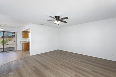 Cute, Clean & freshly update with new paint, new window blinds - photo 6