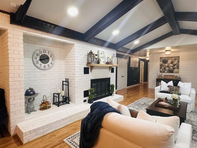 137 N. Pine Street, Mount Ida is available for viewing! This - photo 4