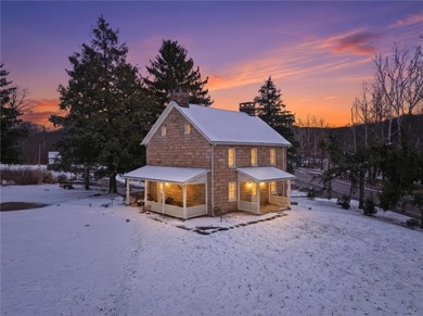 (private lake, pond, coastal) Home For Sale in Mt Pleasant Twp Pennsylvania