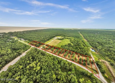 Lot #4. Don't miss this incredible opportunity in the heart of - photo 2