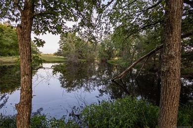 (private lake, pond, creek) Acreage For Sale in Tishomingo Oklahoma