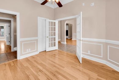 Discover the perfect blend of elegance and comfort in this - photo 12