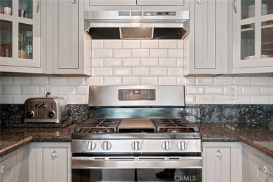 Welcome to this beautifully updated 3-bedroom, 2.5-bath home - photo 6