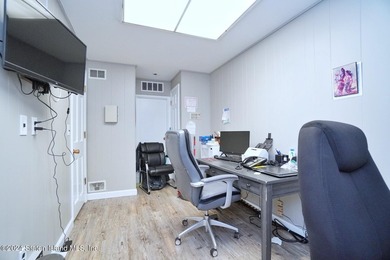 Welcome to 301 Slosson Ave, this is a great opportunity to own a - photo 16