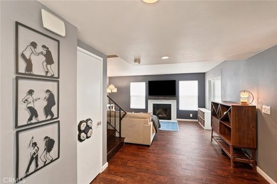 Welcome to this beautifully updated 3-bedroom, 2.5-bath home - photo 7